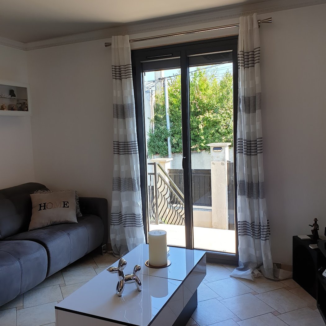 Isopen - Ouverture S ® Fenetres - Volets Roulants - Porte d'entrée - Portail - Pergolas - Porte de Garage - Garde corps 2